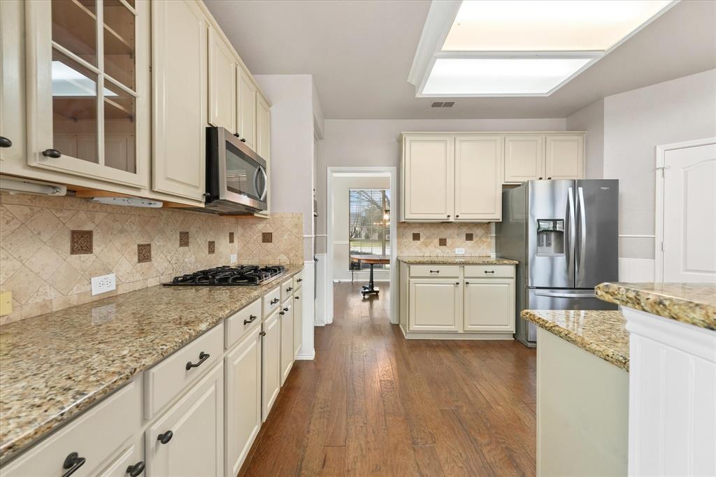 Lakes Of Highland Oaks The - Residential