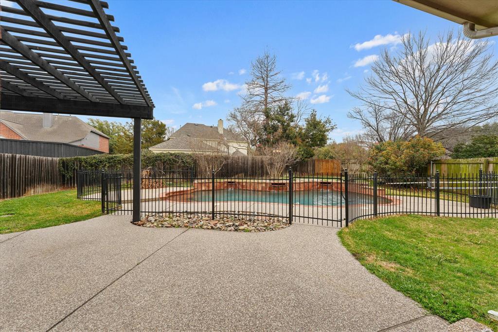 Lakes Of Highland Oaks The - Residential