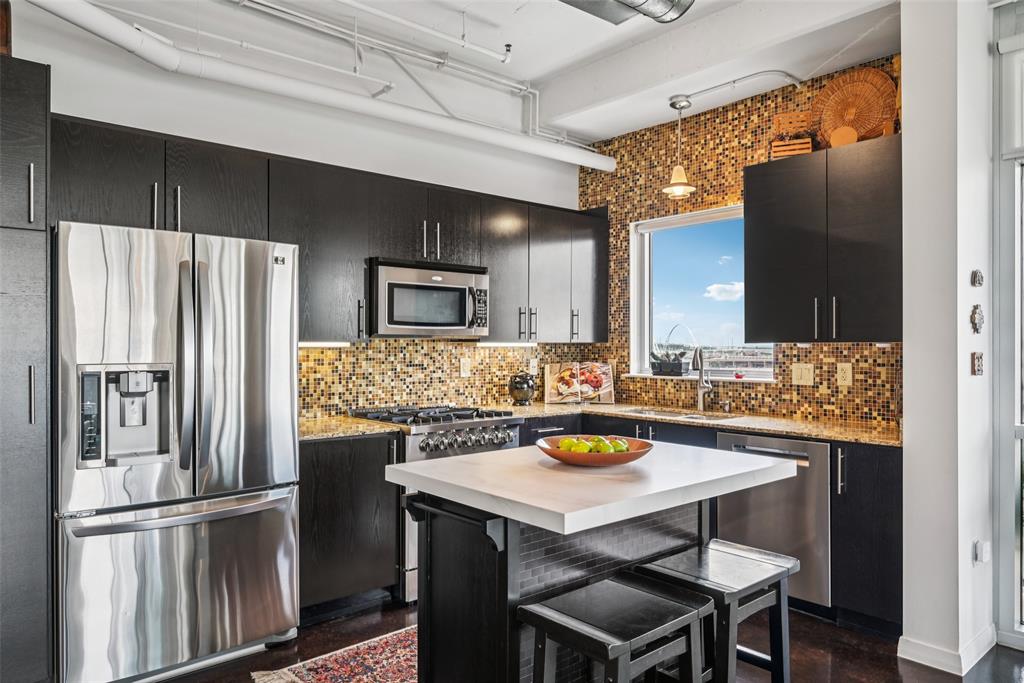 Beat At The South Side Station - Residential