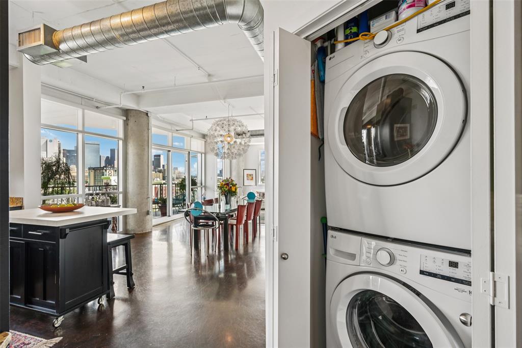 Beat At The South Side Station - Residential