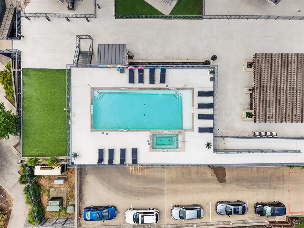 Beat At The South Side Station - Residential