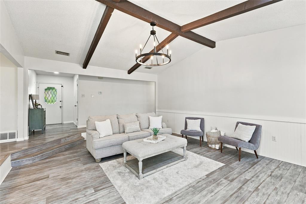 3113 Mossy Oak Lane