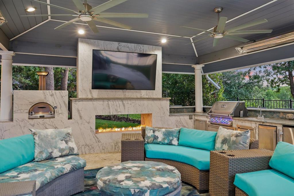 772 Lakewood Court