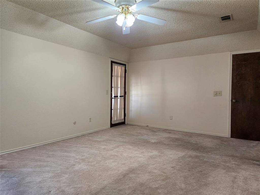 Country Day Estates - Residential