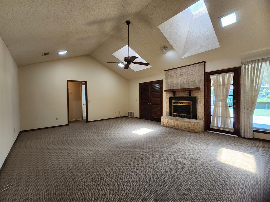 Country Day Estates - Residential