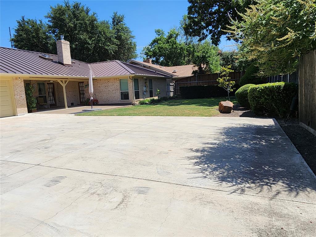 Country Day Estates - Residential