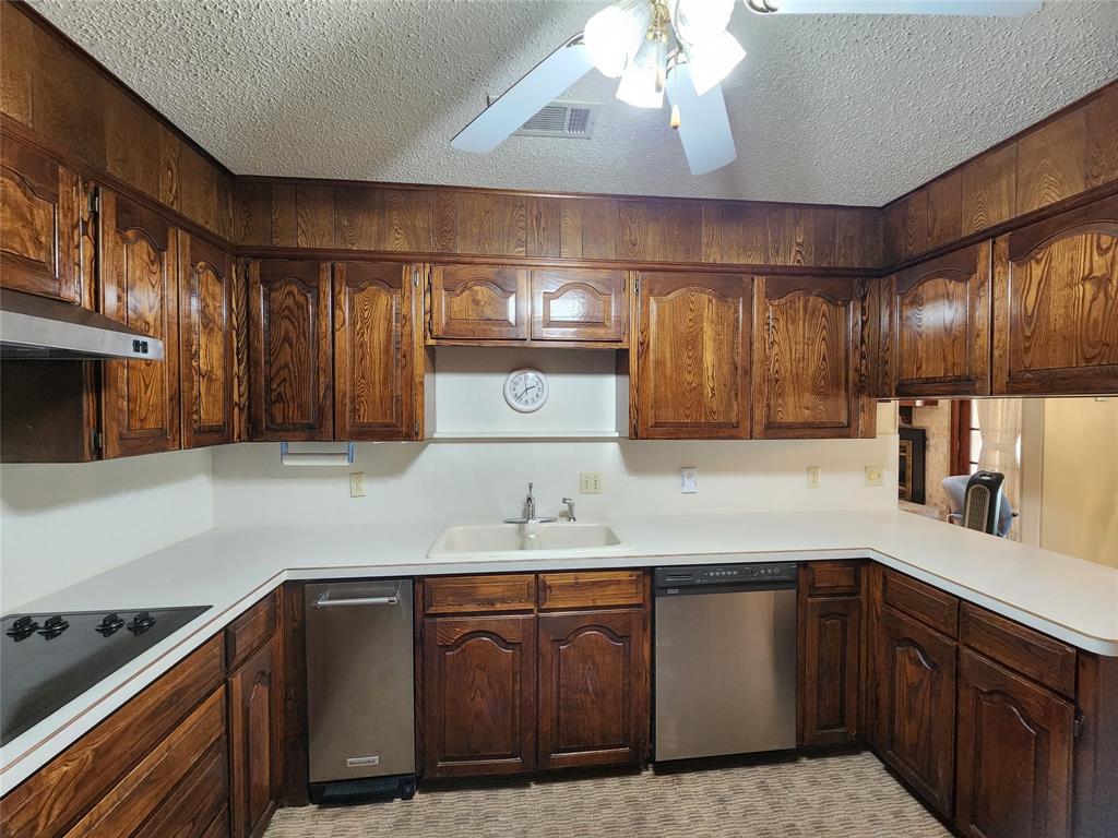 Country Day Estates - Residential