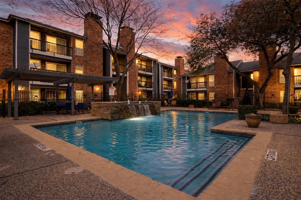 Cimarron Court Condo Ph 1 - Residential