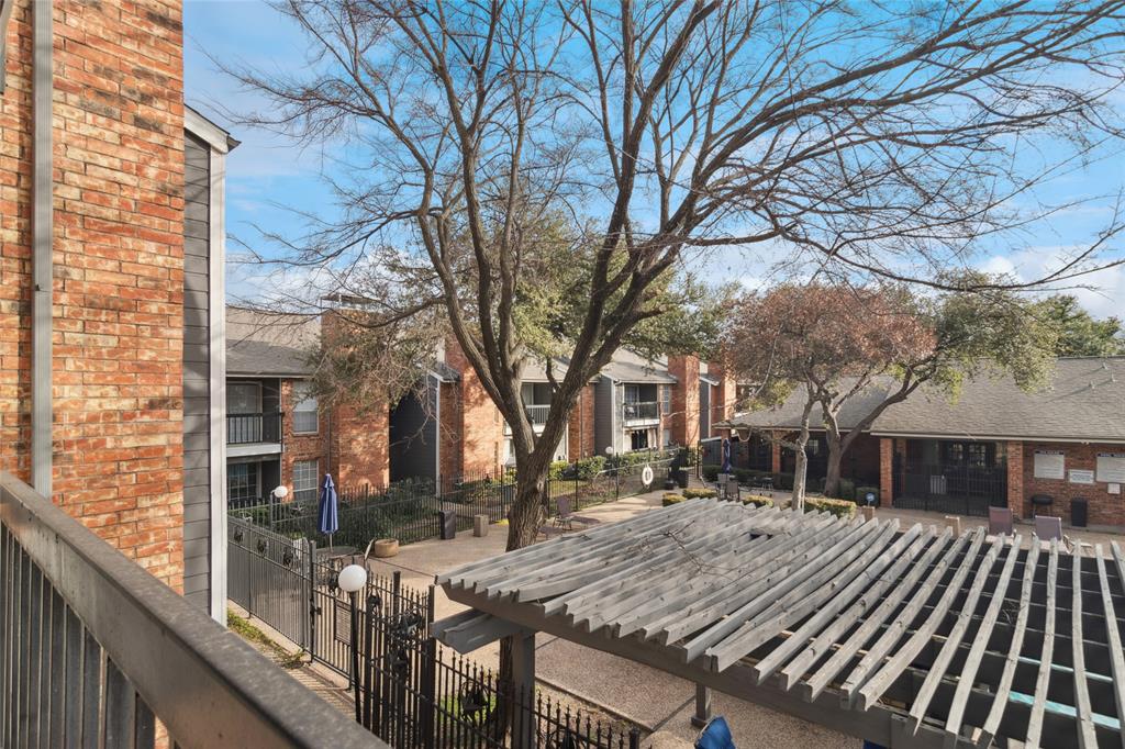 Cimarron Court Condo Ph 1 - Residential