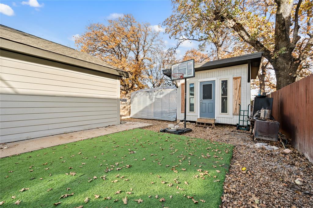 Earles Add - Residential