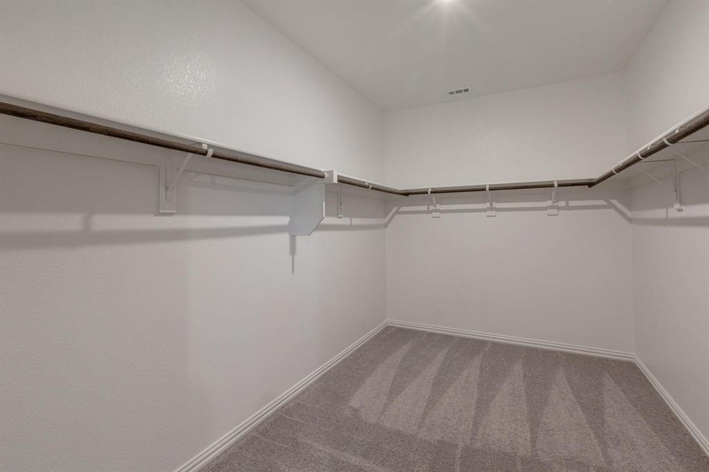 Frost Farm - Residential Lease