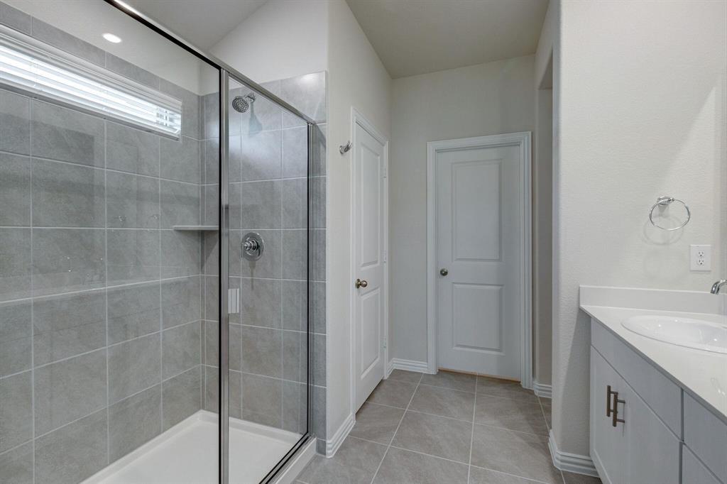 Frost Farm - Residential Lease