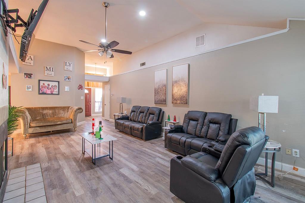 Cedar Ridge - Residential