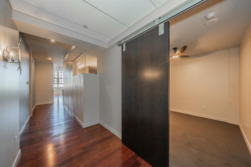 One Montgomery Plaza Residence Condo - Residential Lease