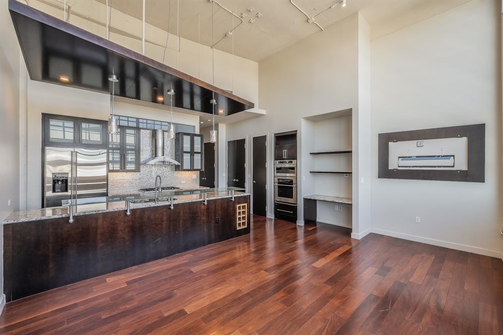 One Montgomery Plaza Residence Condo - Residential Lease