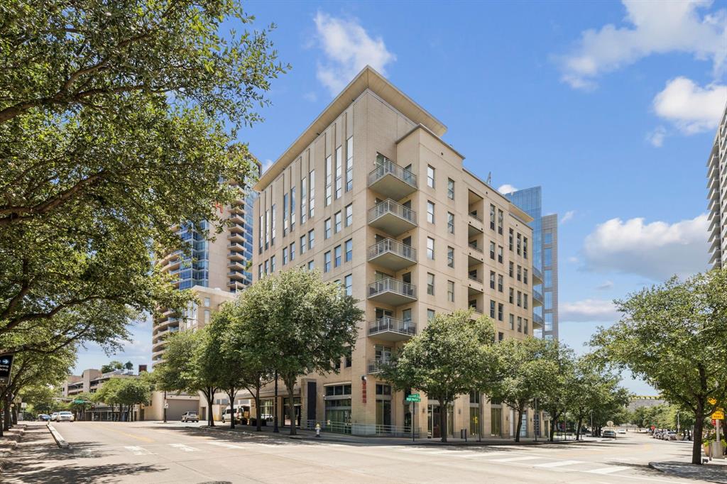2323 N Houston Street 308