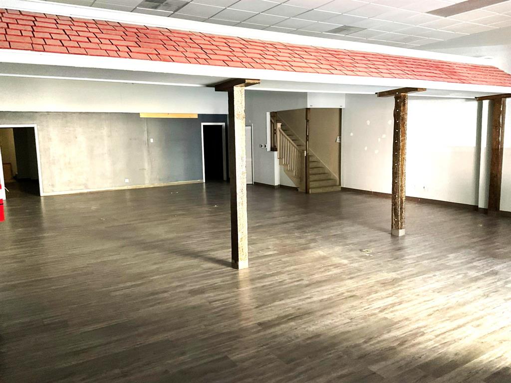 Original Cleburn - Commercial Sale