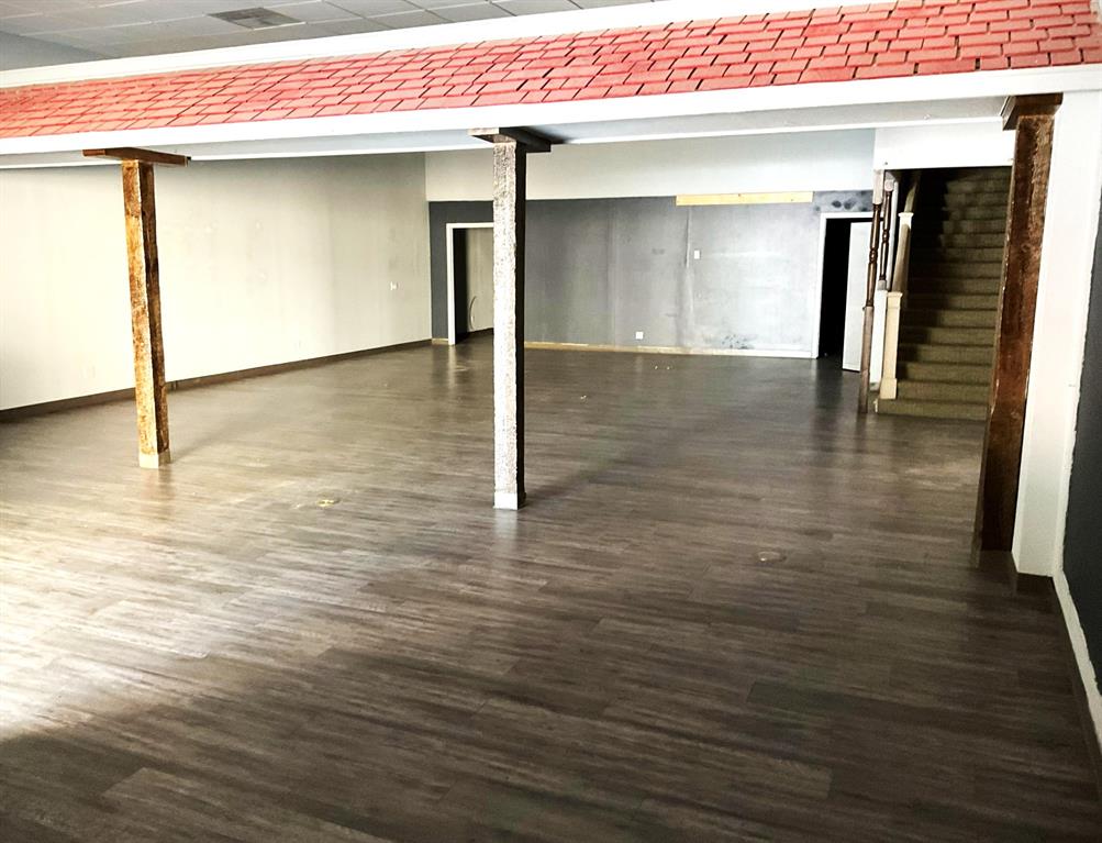 Original Cleburn - Commercial Sale