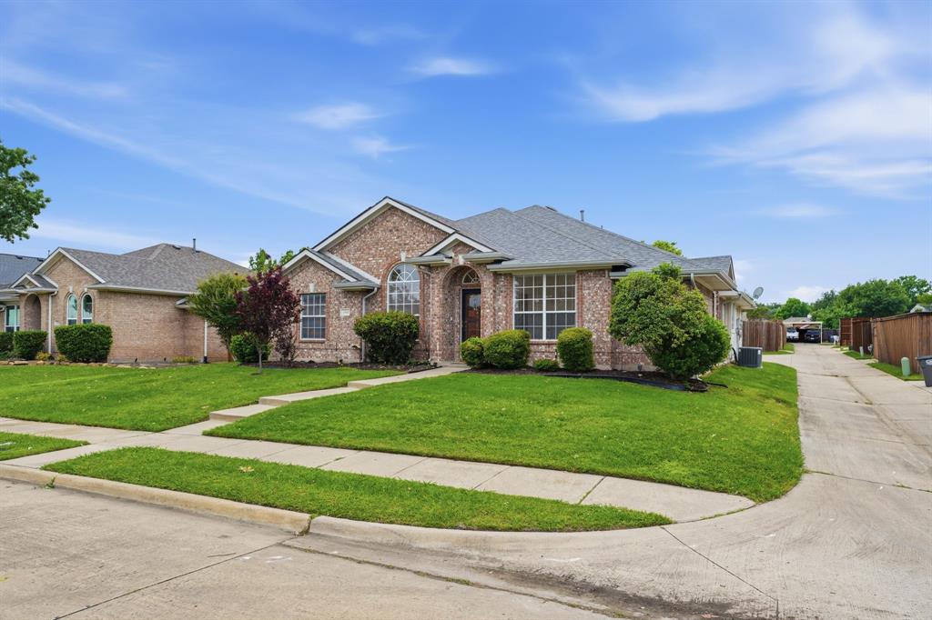 1504 Pecan Court