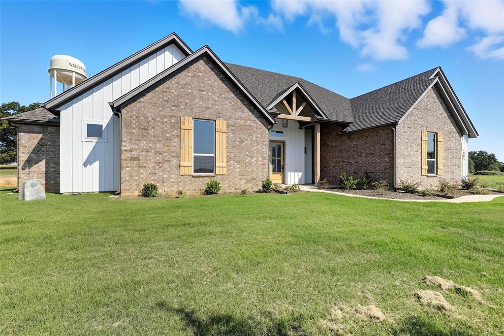 1005 Ronnie Court