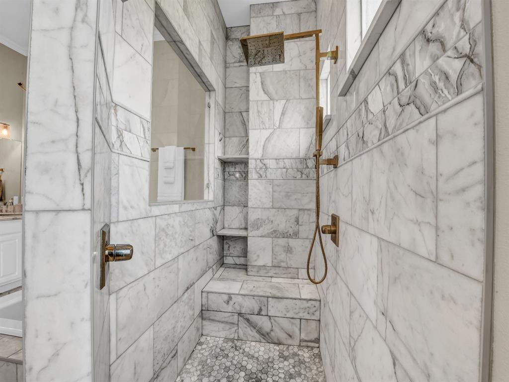 Canyon West - Residential