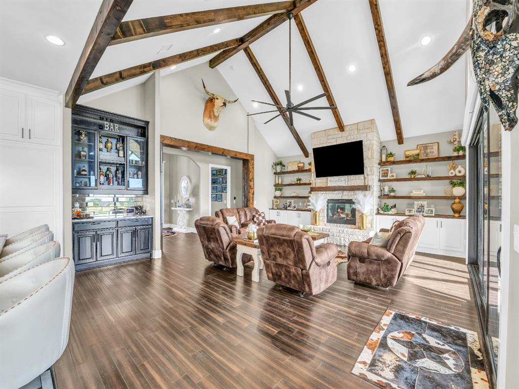 Canyon West - Residential