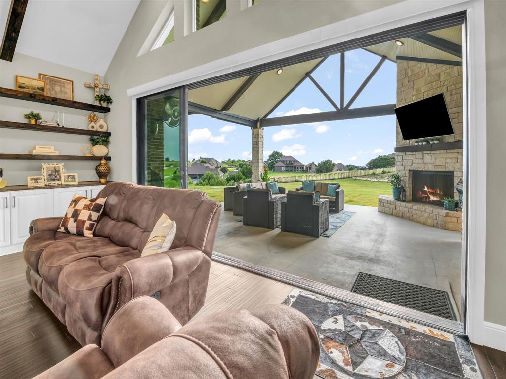 Canyon West - Residential