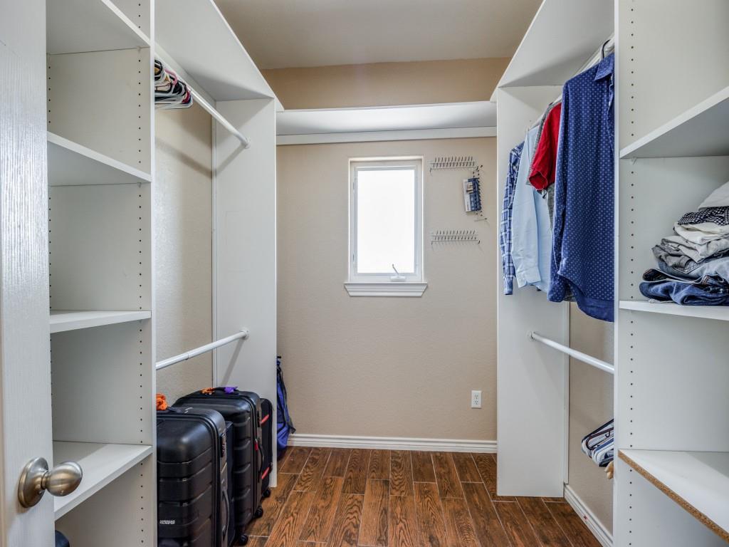 ABS A0853 W H STARKS SURVEY, TRACT 23 & 4 - Residential