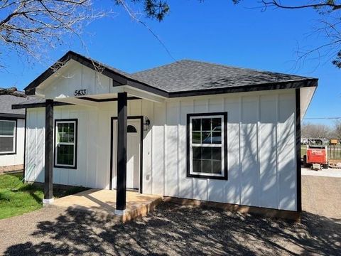 A home in Granbury