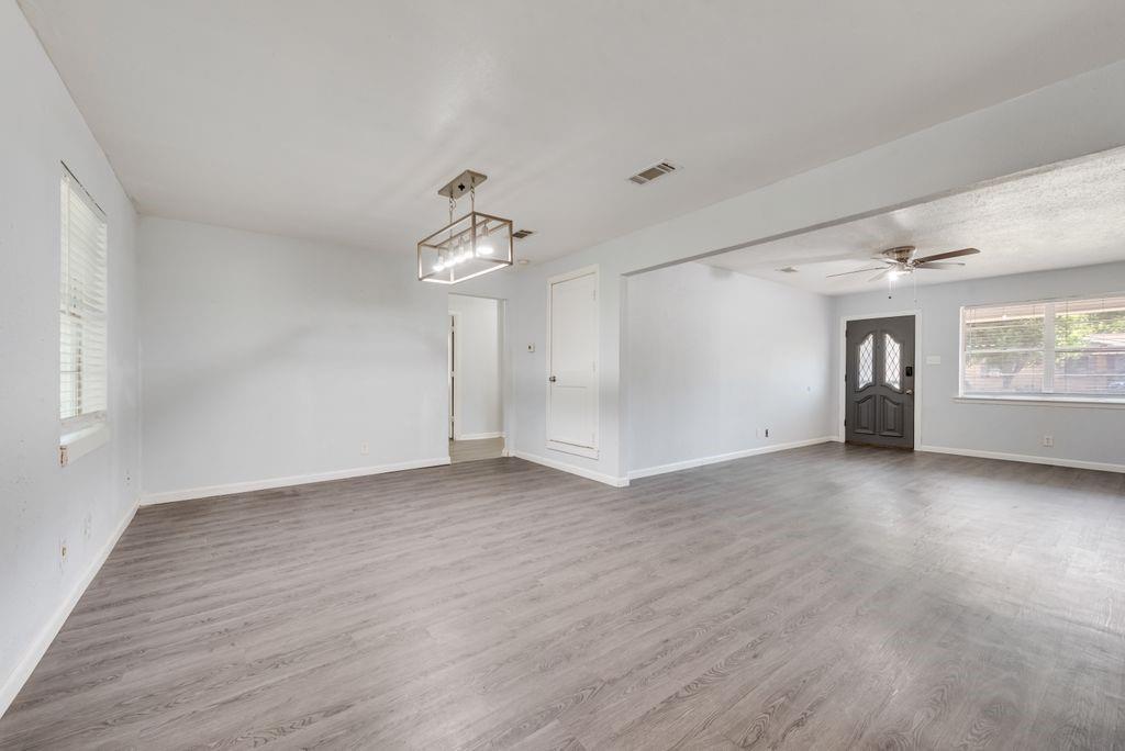 Oakridge Haltom City - Residential