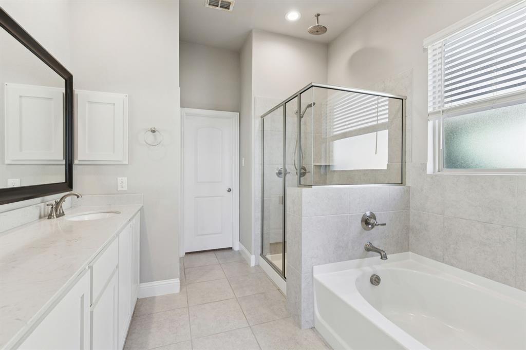 Live Oak Crk - Residential