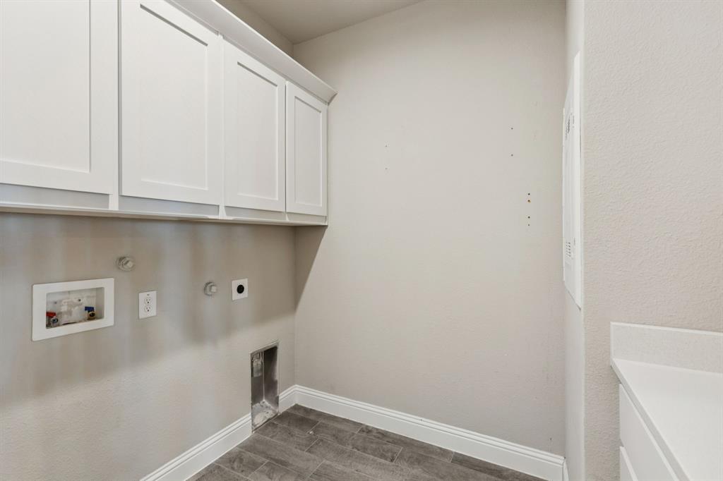 Live Oak Crk - Residential