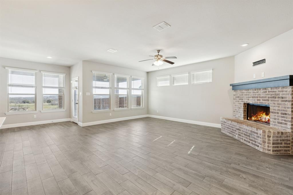 Live Oak Crk - Residential