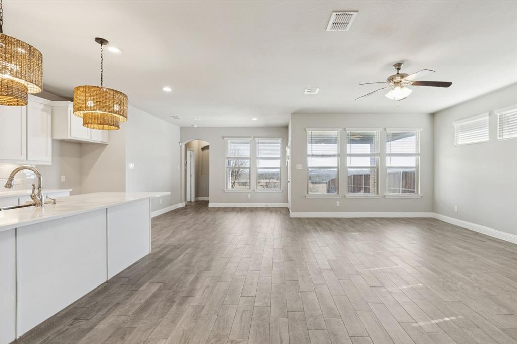 Live Oak Crk - Residential