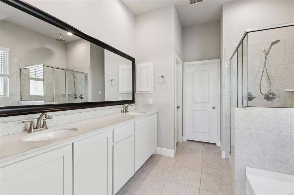 Live Oak Crk - Residential