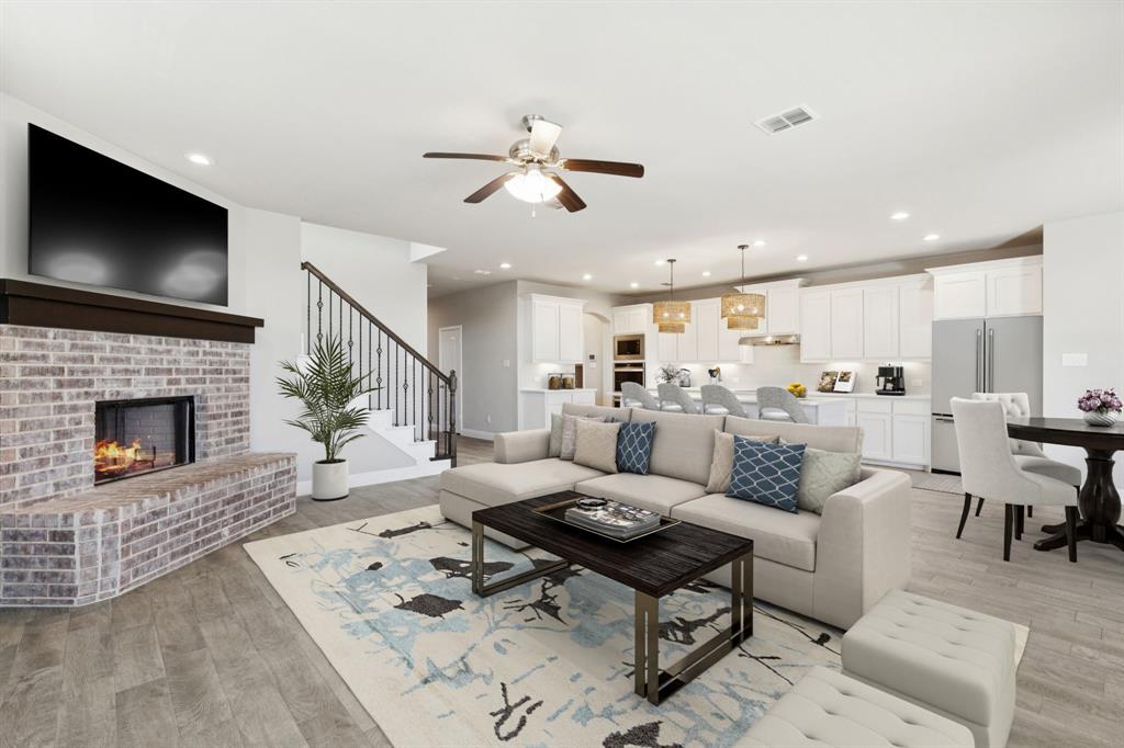 Live Oak Crk - Residential