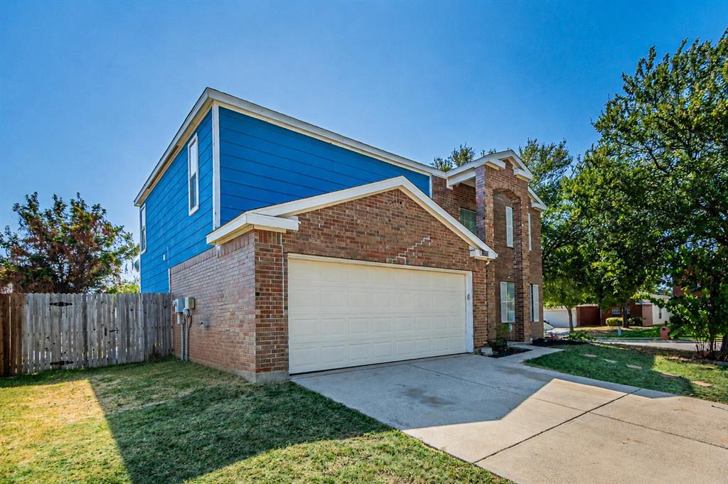 1125 Greenbend Drive