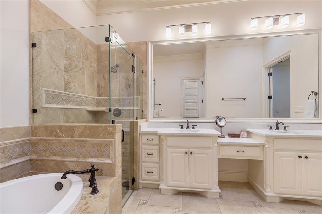 Villas At Oak Pointe The - Residential