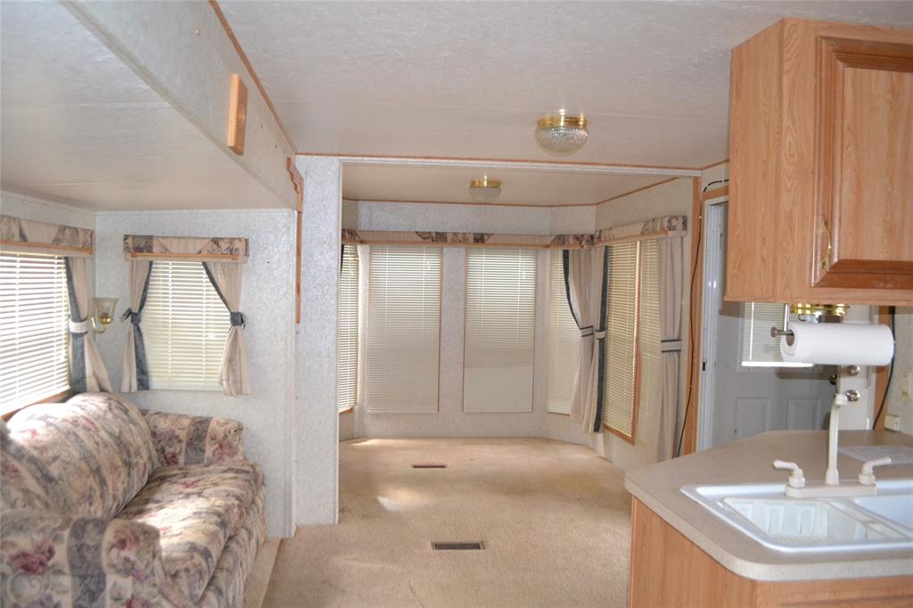 Sun Eagle Bay - Land