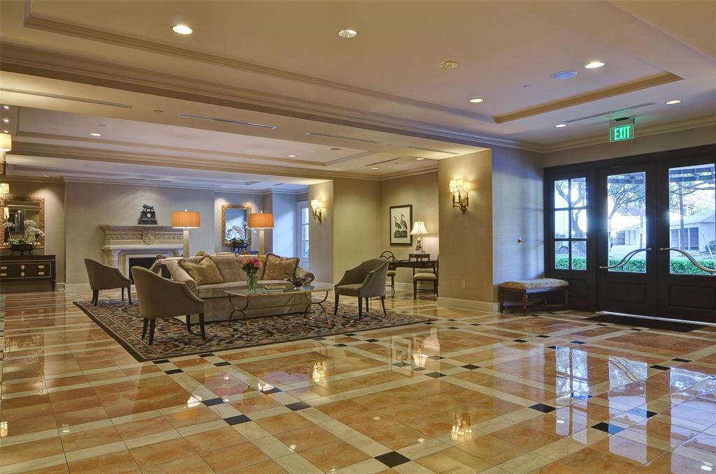 4242 Lomo Alto Drive N71