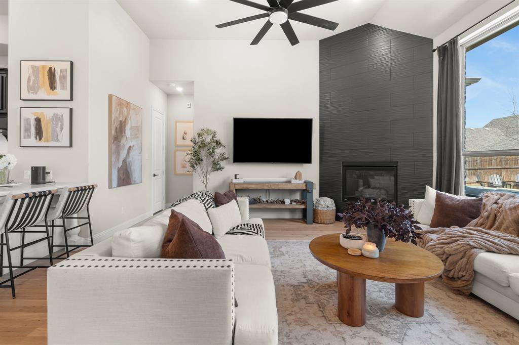 Canyon Falls - Residential