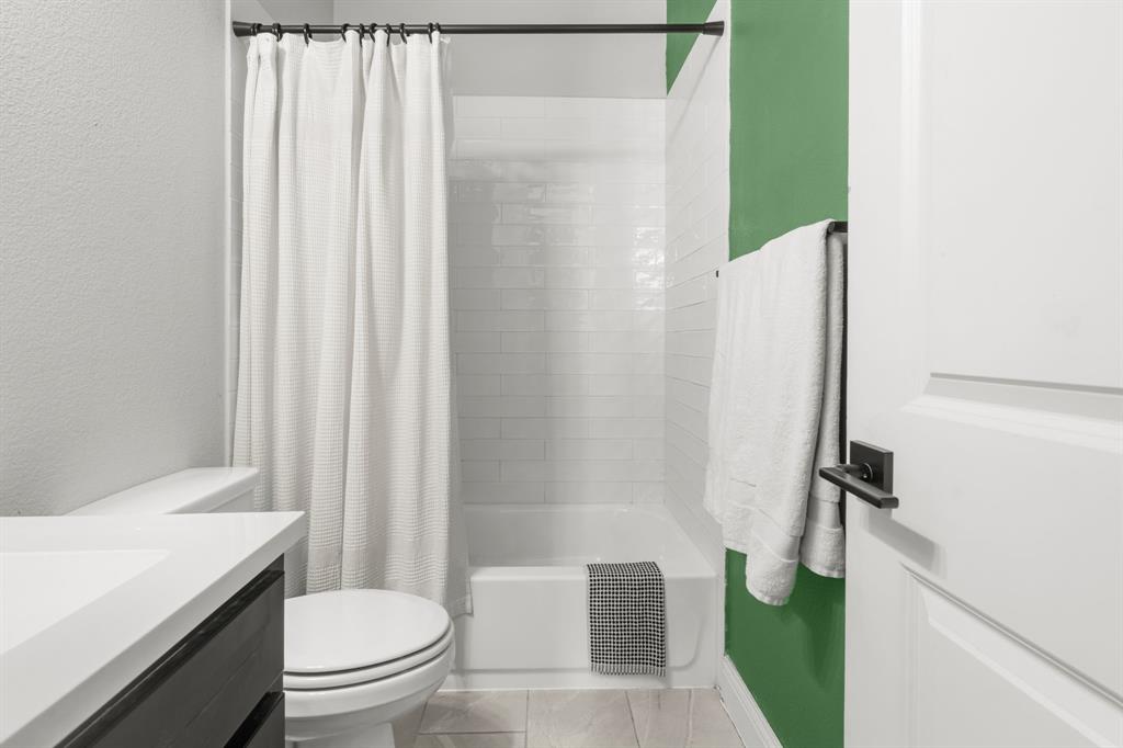 Canyon Falls - Residential