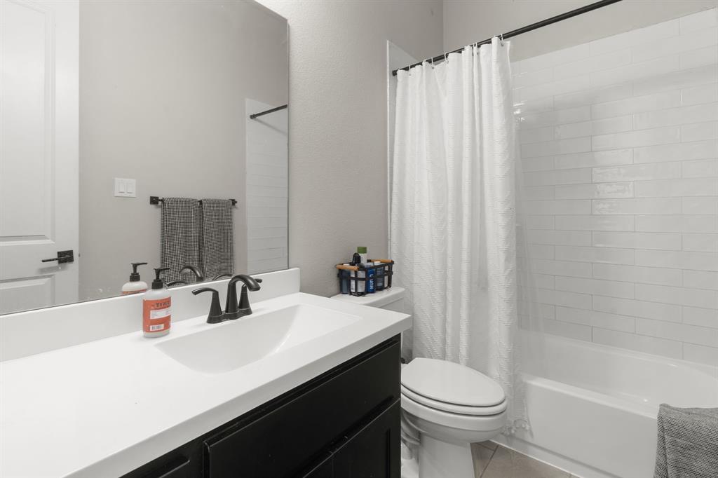 Canyon Falls - Residential