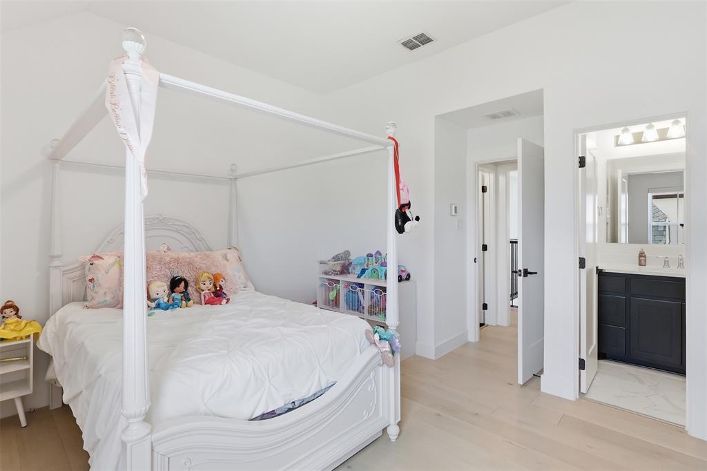 Mustang Lakes Ph Five - Residential