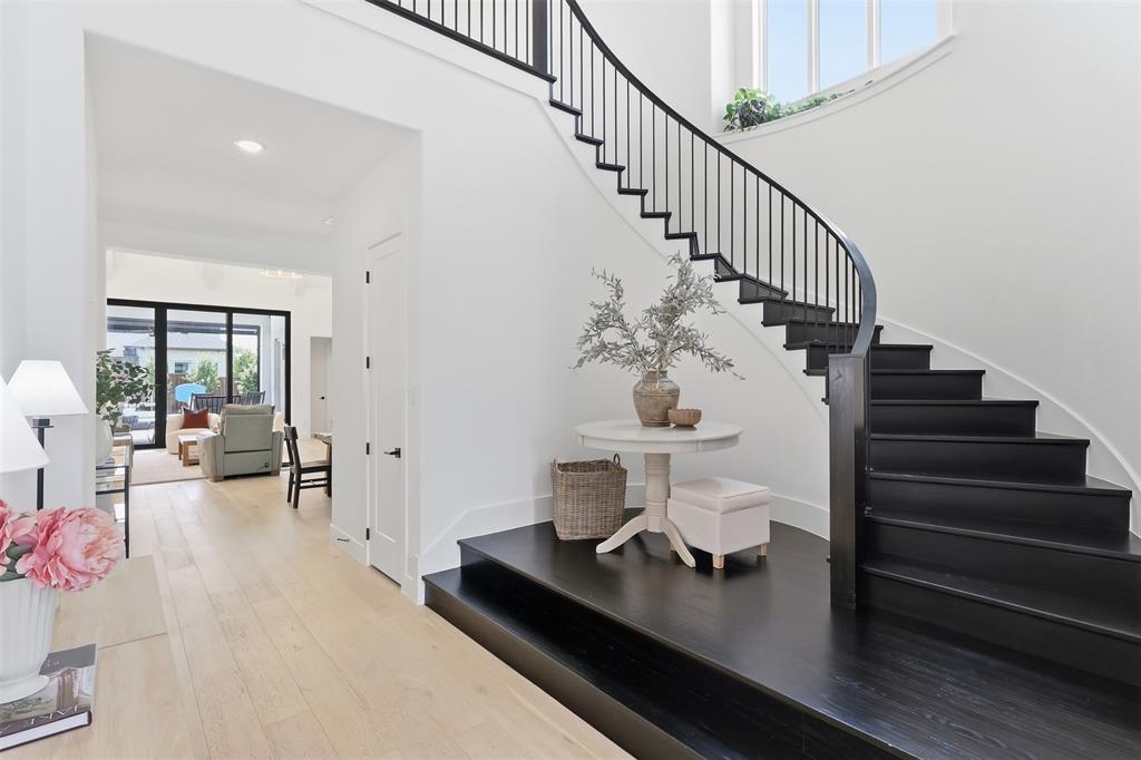 Mustang Lakes Ph Five - Residential