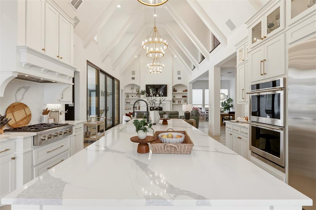 Mustang Lakes Ph Five - Residential