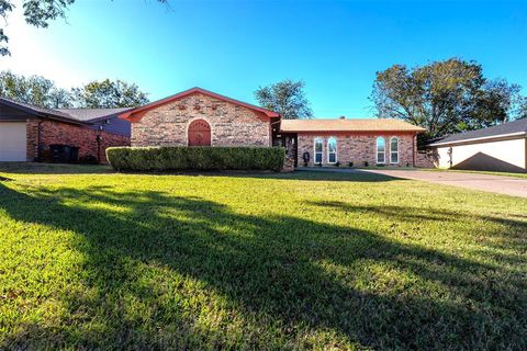 Tiny photo for 1244 Willowwood Drive, Cleburne, TX 76033 (MLS # 21094769)