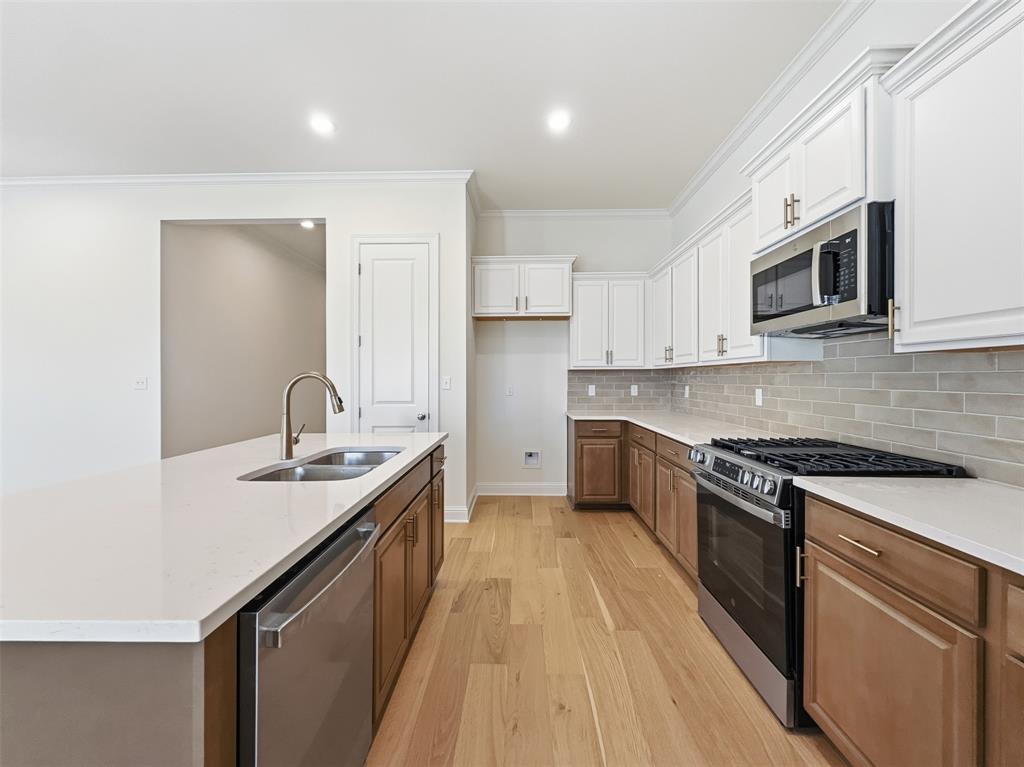 Edgewater - Residential