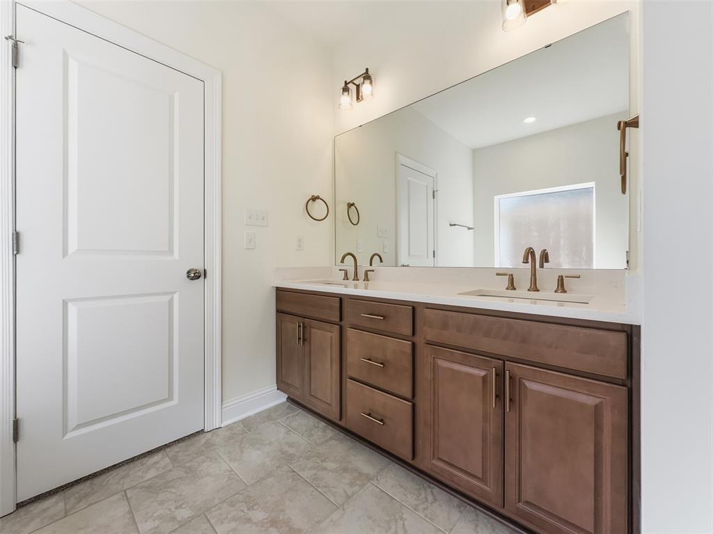 Edgewater - Residential