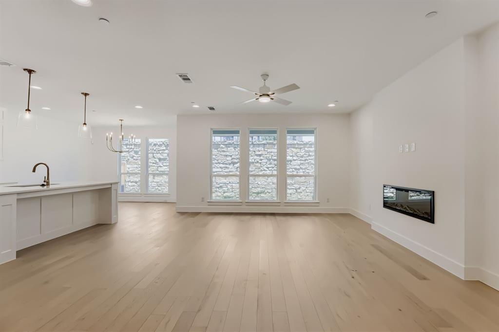 3133 Sir Judge Drive
